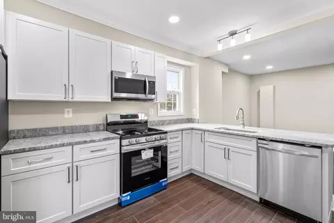 6806 Windsor Ml, Gwynn Oak, MD 21207 photo 13