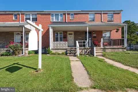 1059 Foxchase Ln, Essex, MD 21221