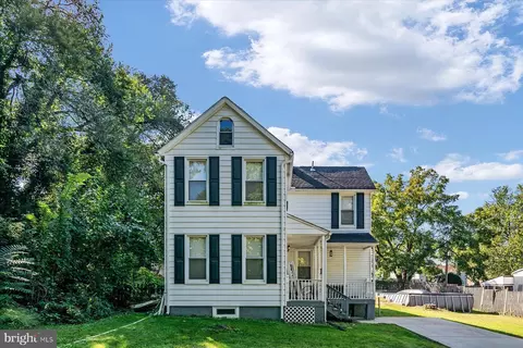 281 Elizabeth Ave, Halethorpe, MD 21227 photo 2