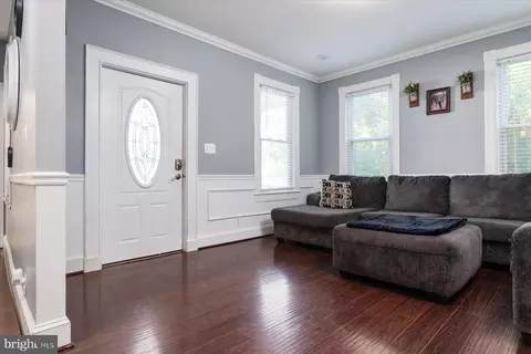 281 Elizabeth Ave, Halethorpe, MD 21227 photo 6