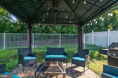 281 Elizabeth Ave, Halethorpe, MD 21227 photo 31