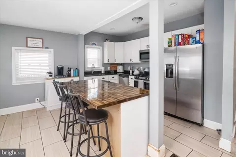 281 Elizabeth Ave, Halethorpe, MD 21227 photo 8