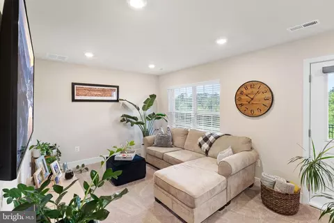 2040 Ivory Brook Rd, Windsor Mill, MD 21244 photo 25