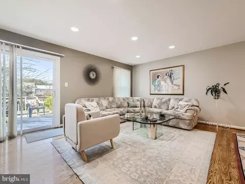 1809 Autumn Frost Ln, Baltimore, MD 21209