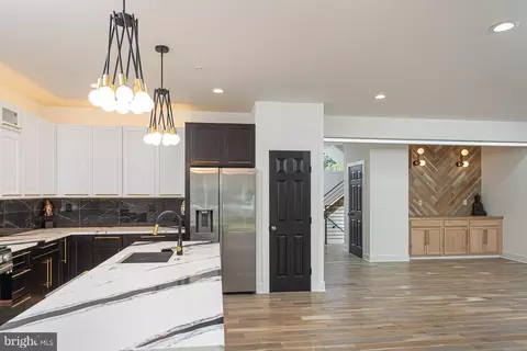 6707 Fairmount Ave, Baltimore, MD 21215 photo 13
