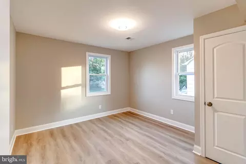 3202 Green Hill Rd, Sparrows Point, MD 21219 photo 10