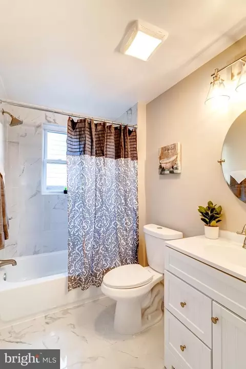 3202 Green Hill Rd, Sparrows Point, MD 21219 photo 13