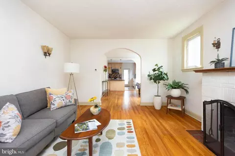 637 Regester Ave, Baltimore, MD 21212 photo 3