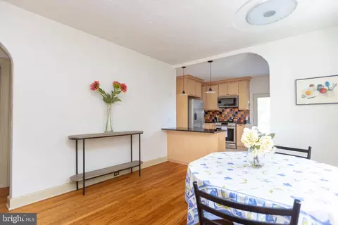 637 Regester Ave, Baltimore, MD 21212 photo 8