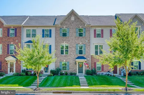 10223 Campbell Blvd, Middle River, MD 21220