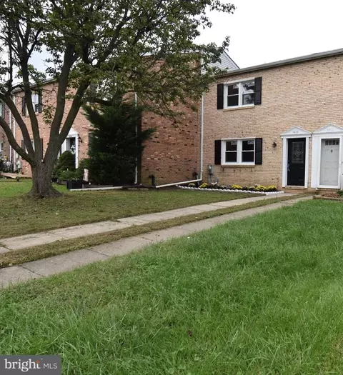 5832 East Ave, Baltimore, MD 21206