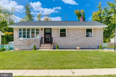1014 Cherlyn Rd, Essex, MD 21221
