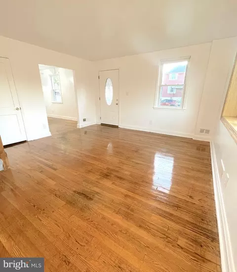2701 Creston Rd, Dundalk, MD 21222 photo 6