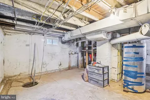 2017 Flower Ln, Halethorpe, MD 21227 photo 24