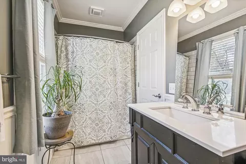 2017 Flower Ln, Halethorpe, MD 21227 photo 12
