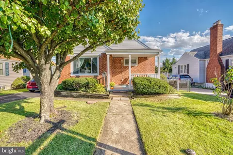 8807 Wilson Ave, Parkville, MD 21234