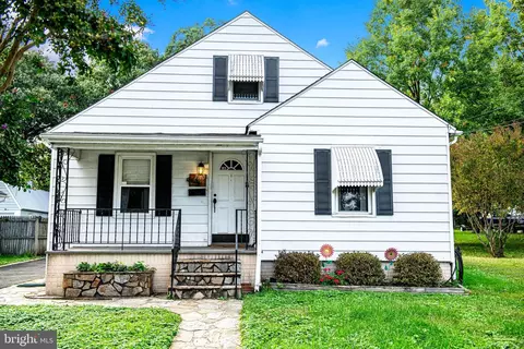 7910 Bon Air Rd, Parkville, MD 21234