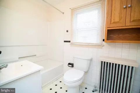 4416 Ridge Ave, Halethorpe, MD 21227 photo 16