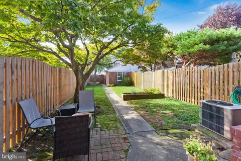 329 Dumbarton Rd, Baltimore, MD 21212 photo 38