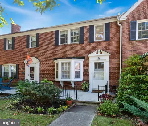 329 Dumbarton Rd, Baltimore, MD 21212