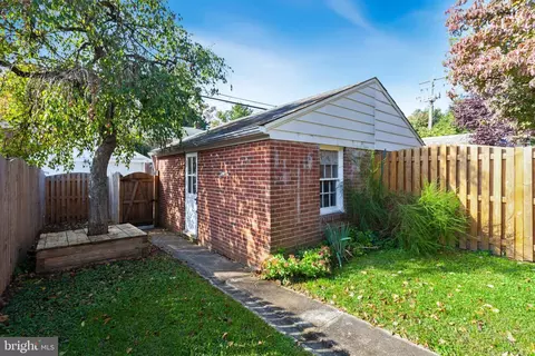 329 Dumbarton Rd, Baltimore, MD 21212 photo 40