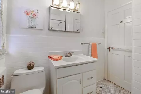 329 Dumbarton Rd, Baltimore, MD 21212 photo 29