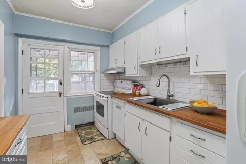 329 Dumbarton Rd, Baltimore, MD 21212 photo 17