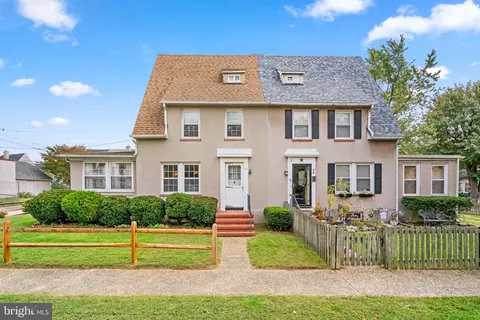 53 Admiral Blvd, Dundalk, MD 21222