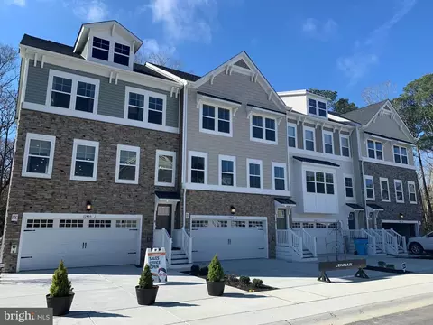 324 Sweetbay Rd, Essex, MD 21221