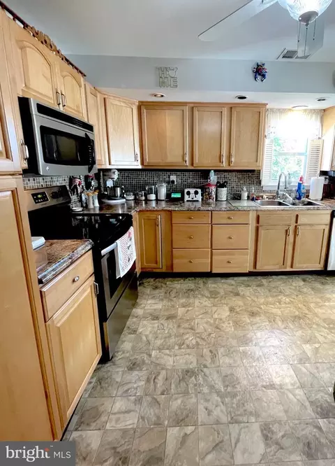 52 Longeron Dr, Middle River, MD 21220 photo 12
