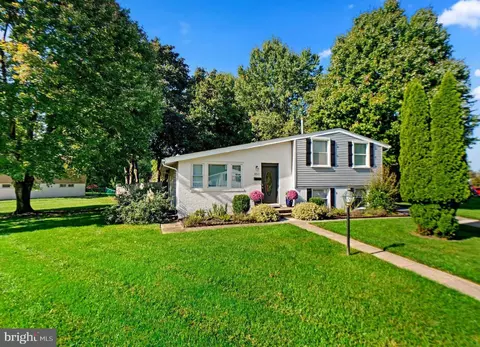 8511 Allenswood Rd, Randallstown, MD 21133