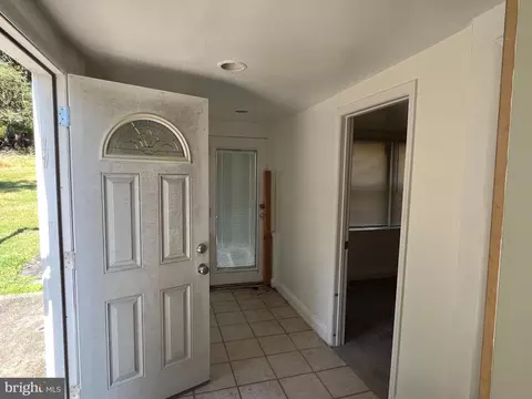 12824 Harford Rd, Hydes, MD 21082 photo 4
