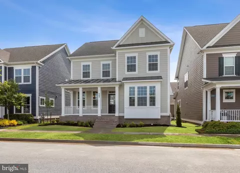 6504 Paddington St, Middle River, MD 21220
