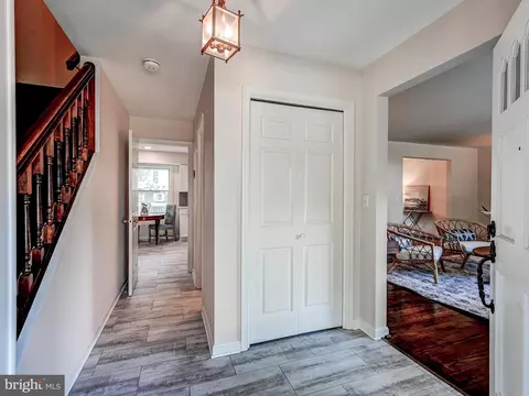 1209 W Lake Ave, Baltimore, MD 21210 photo 7