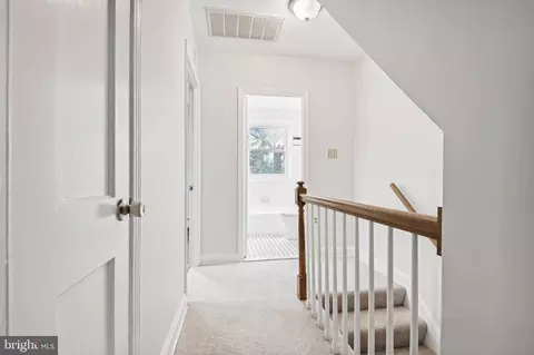 609 Walker Ave, Baltimore, MD 21212 photo 16