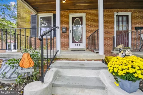 609 Walker Ave, Baltimore, MD 21212 photo 2