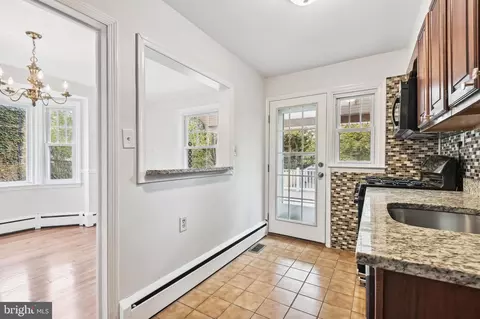 609 Walker Ave, Baltimore, MD 21212 photo 12