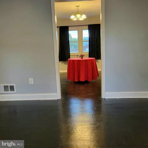 3513 Ellen Rd, Windsor Mill, MD 21244 photo 8