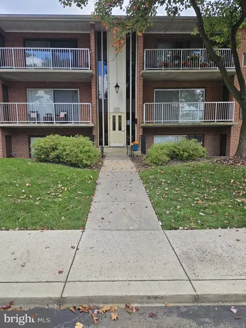 205 Erin Way #T4, Reisterstown, MD 21136