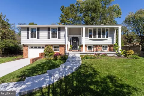 2110 Triandos Dr, Lutherville Timonium, MD 21093