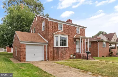 7028 Dunhill Rd, Dundalk, MD 21222