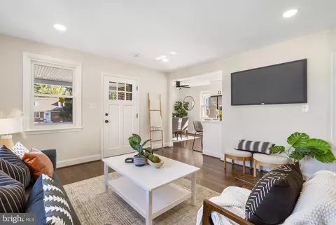 3107 Moreland Ave, Parkville, MD 21234