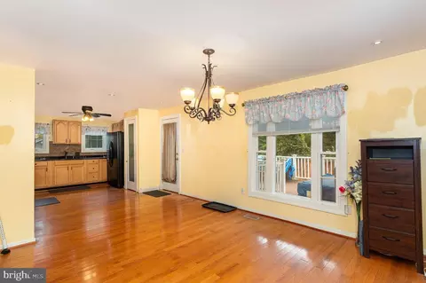 2222 Hammonds Ferry Rd, Halethorpe, MD 21227 photo 9