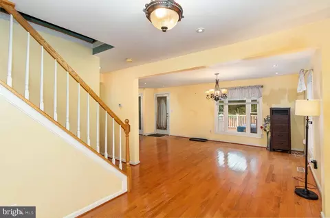 2222 Hammonds Ferry Rd, Halethorpe, MD 21227 photo 8