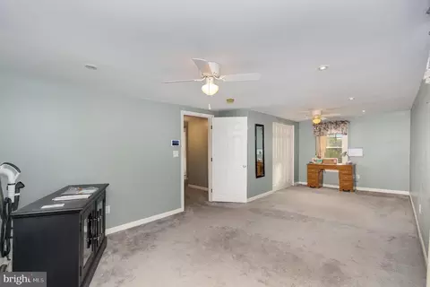 2222 Hammonds Ferry Rd, Halethorpe, MD 21227 photo 17