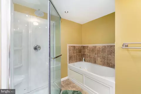 2222 Hammonds Ferry Rd, Halethorpe, MD 21227 photo 21