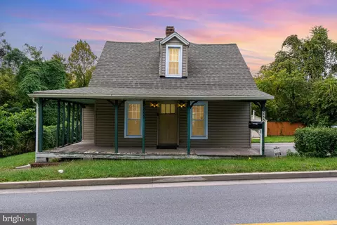2222 Hammonds Ferry Rd, Halethorpe, MD 21227