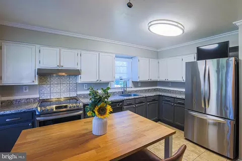 2 Perryfalls Pl, Nottingham, MD 21236 photo 7