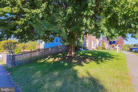 2 Perryfalls Pl, Nottingham, MD 21236 photo 5