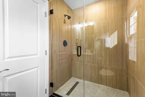 7116 Wardman Rd, Baltimore, MD 21212 photo 26